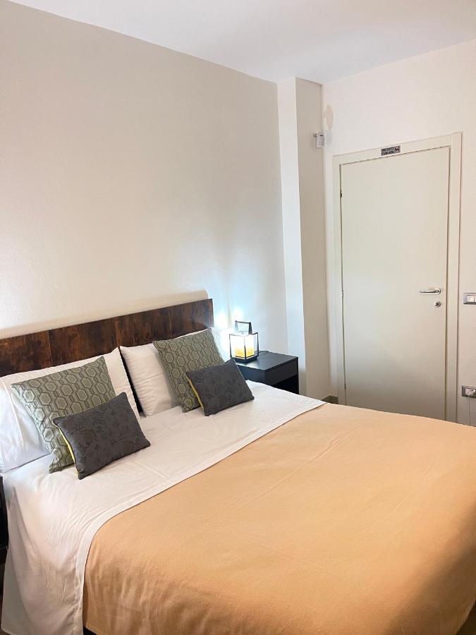 Smart Gold Apartment Luxury Central بيرغامو المظهر الخارجي الصورة
